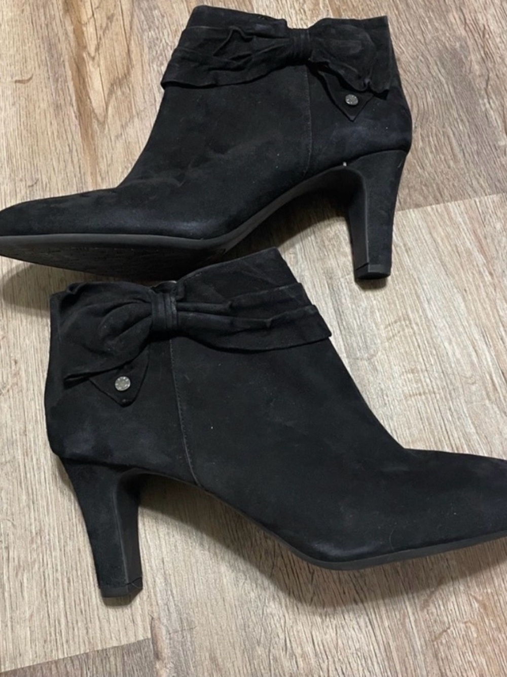 Alex Marie Black Suede Bow Ankle Boots Sz 11